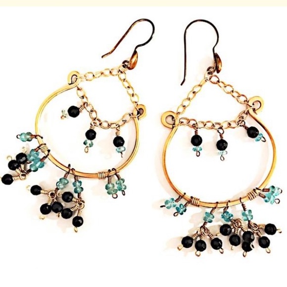 Boho Baubles Jewelry - Boho beaded earrings